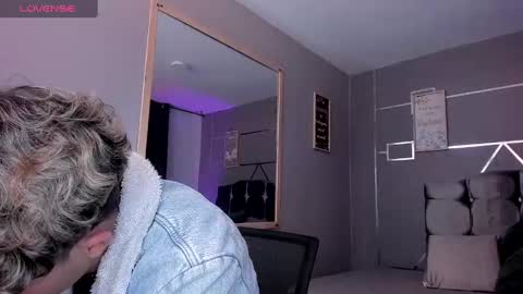      online show from January 27, 12:58 pm