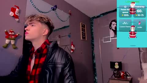      online show from December 15, 11:34 am