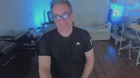 Andrew online show from February 11, 8:25 pm