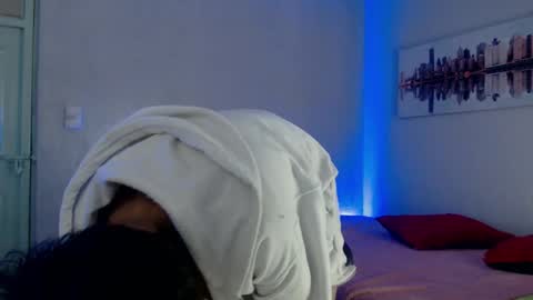 ANDY online show from December 6, 3:22 pm
