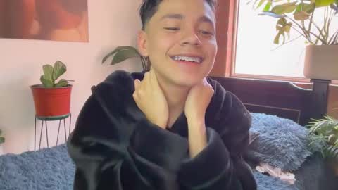 Andy online show from March 2, 2:57 pm