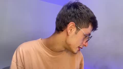 andy_collins__ online show from March 1, 5:27 pm