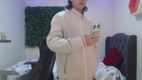 Snapshot of andy_dan1 chatting on January 30, 11:45 pm andy_dan1 online show from January 30, 11:45 pm