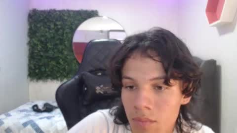 Snapshot of andy_dan1 chatting on January 29, 1:49 pm andy_dan1 online show from January 29, 1:49 pm