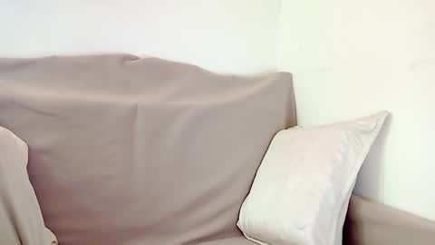 andy_magic_ online show from October 16, 1:13 am