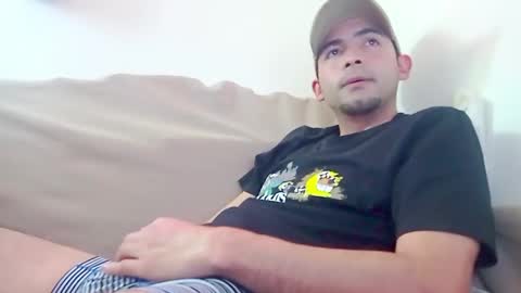 andy_magic_ online show from October 17, 2:04 am