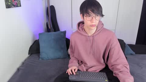 twx Andy twink3 online show from January 3, 5:17 am