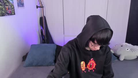 twx Andy twink3 online show from December 19, 8:45 am