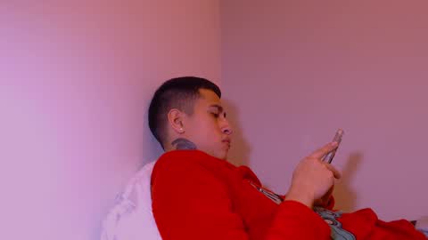 andy_xtralarge online show from March 9, 10:08 pm