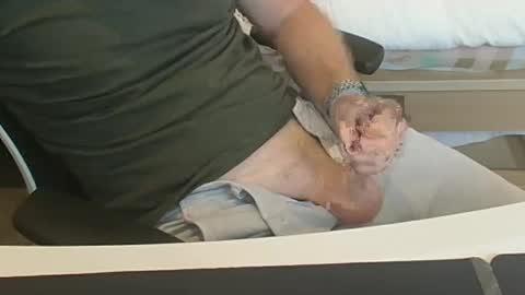 andy_xx79 online show from January 15, 12:09 am