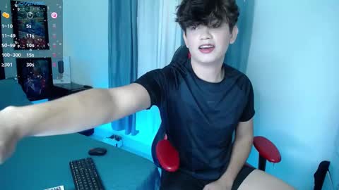 andy online show from January 7, 10:19 pm