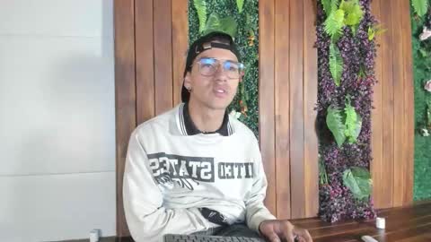 Andy Joy  online show from March 24, 11:48 am