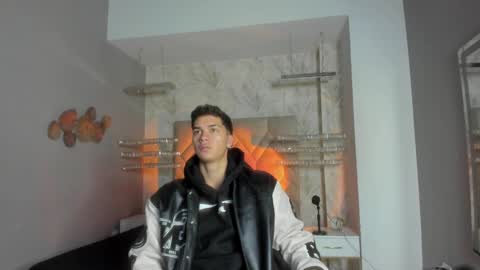 Snapshot of andypalmer_ chatting on December 24, 12:00 pm andy palmer online show from December 24, 12:00 pm