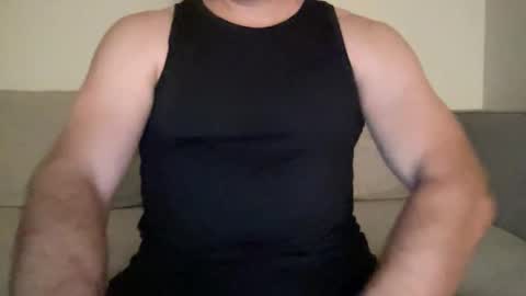 anewsummer online show from January 17, 6:05 am