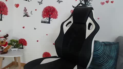 Angel Curl online show from February 25, 6:09 pm