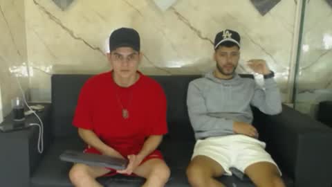 angel_villareal_ online show from February 15, 5:24 am