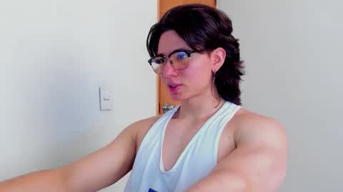 Angel Bennet online show from November 16, 6:10 pm