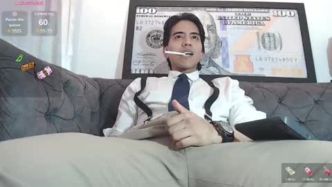 Angel Bianchi online show from December 10, 8:05 pm