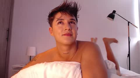 Angel online show from September 18, 7:49 pm