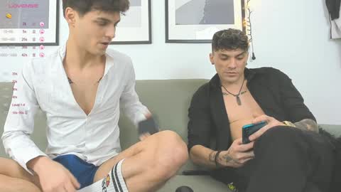 Snapshot of angelfrank chatting on February 8, 5:39 pm Frankie online show from February 8, 5:39 pm