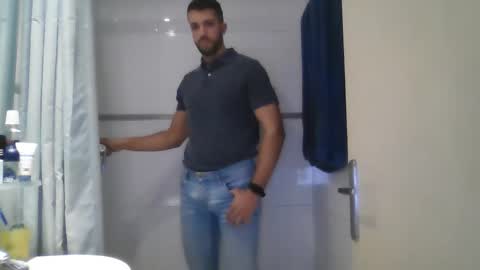 angell102890 online show from November 5, 9:22 am