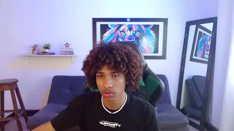 Angel online show from October 25, 9:38 pm