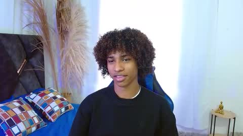 Angel online show from November 19, 8:52 pm