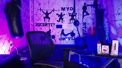 Snapshot of angell__dustt chatting on September 12, 4:01 am Angell Dust online show from September 12, 4:01 am