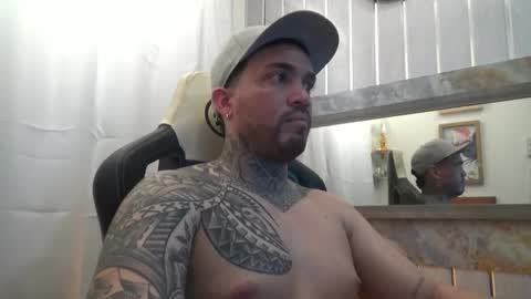 angellatino0 online show from October 13, 4:29 am