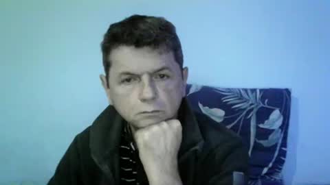 Snapshot of angelo888888 chatting on December 22, 6:59 pm angelo888888 online show from December 22, 6:59 pm