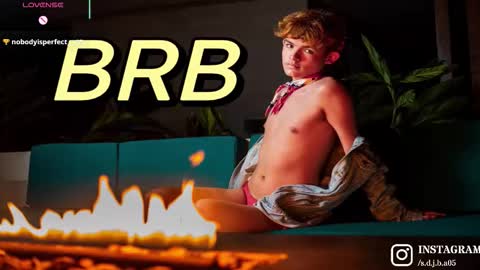 Angelo I work from home this is my room  online show from March 21, 3:43 am