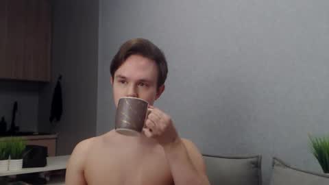 Angel online show from March 22, 10:53 am