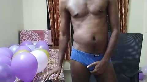 Tutu22 online show from February 11, 8:10 pm
