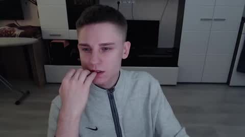 vodka online show from October 10, 9:03 am