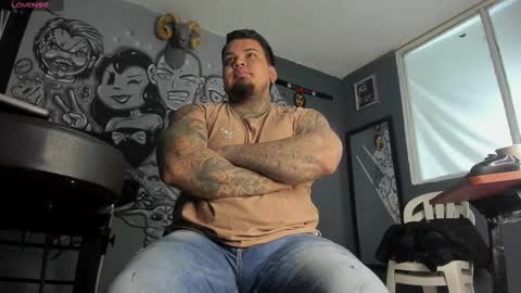 angus_6 online show from September 12, 4:29 pm