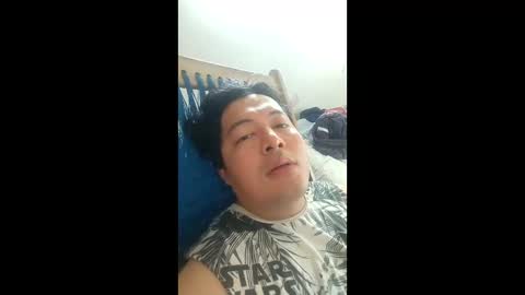 animalf96 online show from March 1, 7:02 pm