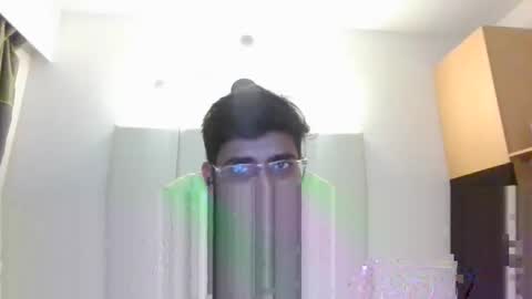 Slave looking for Mistress online show from April 12, 7:37 pm