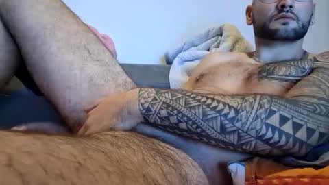 anonymous75320 online show from October 28, 11:29 pm