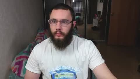 Ant online show from June 14, 10:45 pm