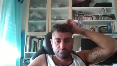 Snapshot of antarres17 chatting on October 5, 7:12 am antarres17 online show from October 5, 7:12 am