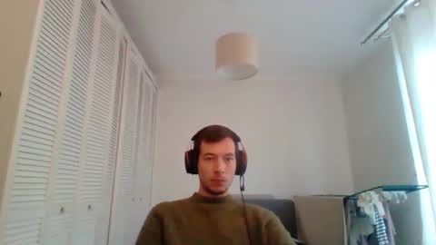 antho75016 online show from December 17, 9:05 am