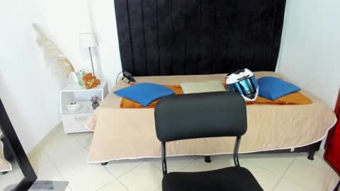       online show from February 20, 12:30 am