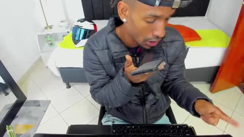       online show from February 6, 1:05 am