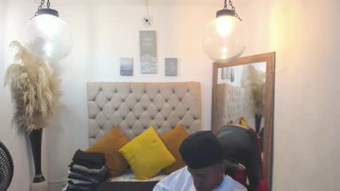       online show from March 16, 12:50 am