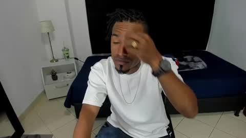       online show from December 14, 8:40 pm