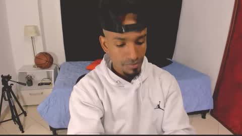       online show from October 11, 12:36 am