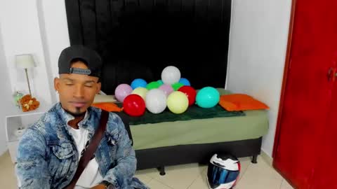       online show from March 8, 12:09 am