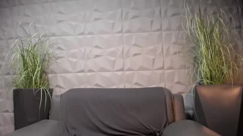 HI My name is Antonio online show from March 8, 8:13 pm