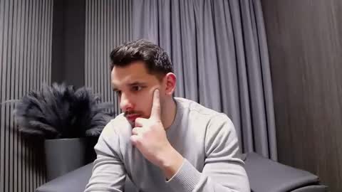 HI My name is Antonio online show from February 17, 8:08 pm