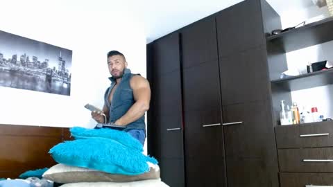 ANTONY D ANGELO online show from January 31, 1:33 am